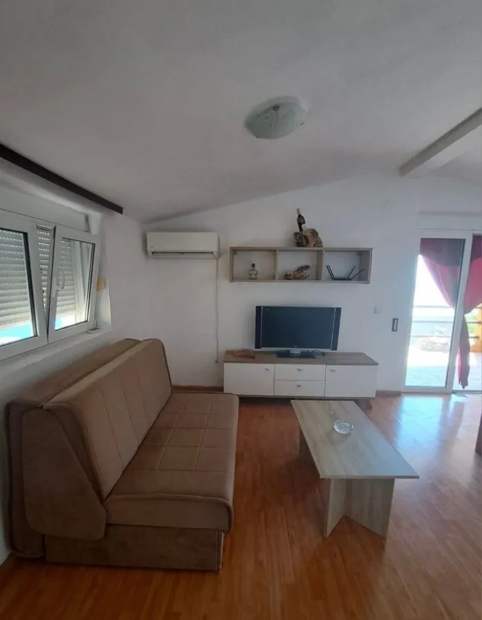 Sale, house, 202m², Bar, Crna Gora