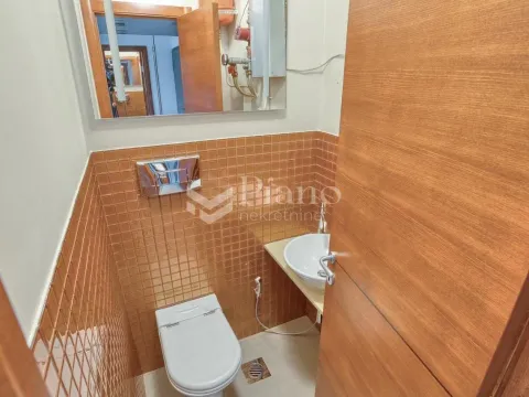 Rent, two bedroom apartment, 90m², Centar, Podgorica - image 13