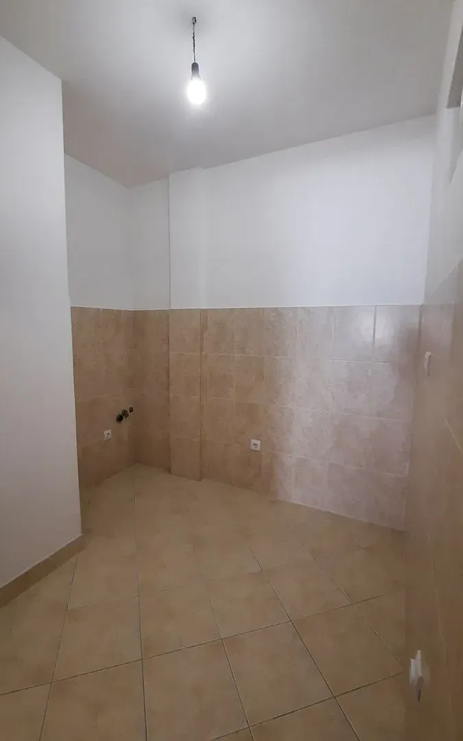 Prodaja, dvosoban stan, 64m², Cvetkova Pijaca, Zvezdara Sve Podlokacije
