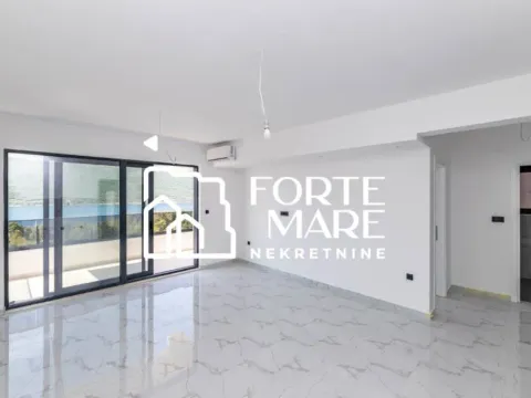 Prodaja, dvosoban stan, 72m², Kumbor, Herceg Novi