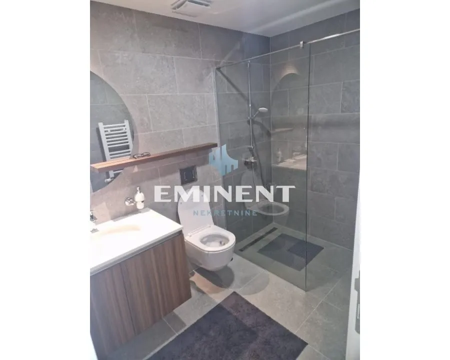 Sale, three bedroom apartment, 73m², Savski Venac, Beograd