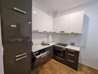 Izdavanje, jednosoban stan, 45m², Bečići, Budva - image 16