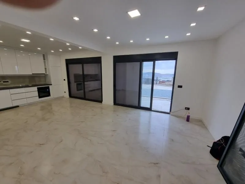Sale, house, 486m², Šušanj, Bar