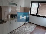 Izdavanje,  stan, 78m2, XI Kongres, Paraćin