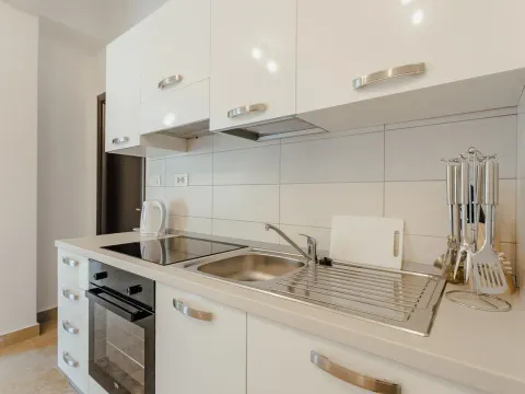 Sale, two bedroom apartment, 96m², Kamenari, Herceg Novi - image 7