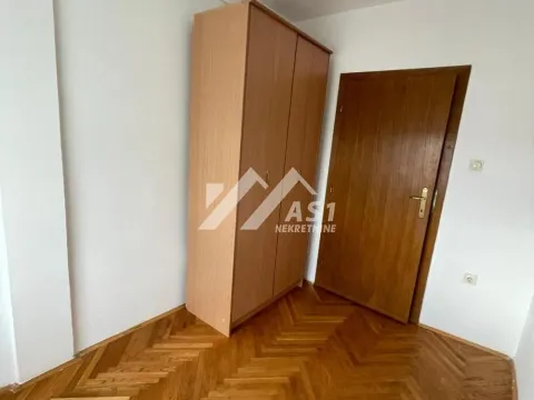 Izdavanje, jednosoban stan, 37m², Rotkvarija, Novi Sad Sve Podlokacije - image 5