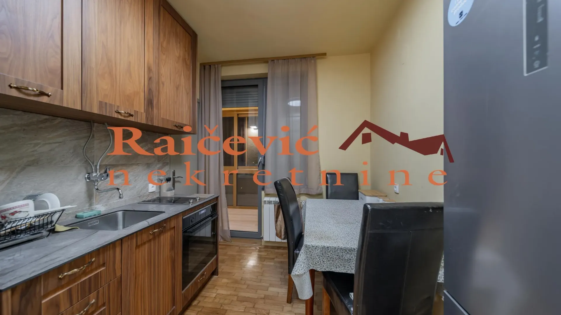 Prodaja, četvorosoban stan, 104m², Gradska Bolnica, Zvezdara Sve Podlokacije