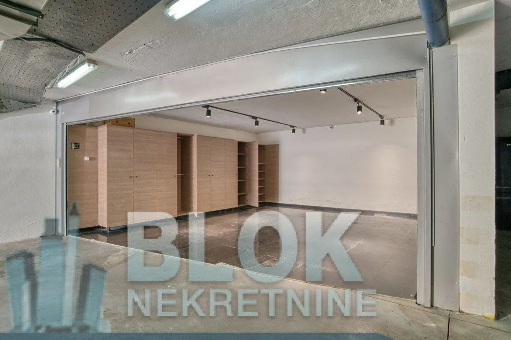 Izdavanje, dvosoban stan, 70m², Preko Morače, Podgorica