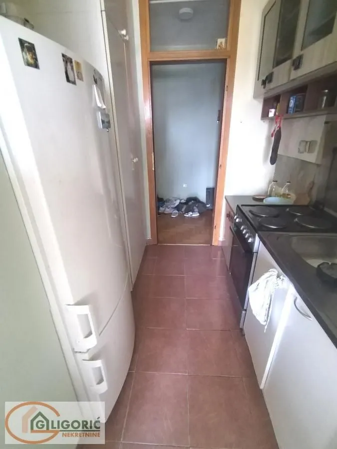 Prodaja, dvosoban stan, 58m², Banovo Brdo, Beograd