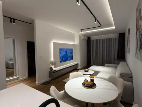 Rent, one bedroom apartment, 65m², Centar, Bar - image 4