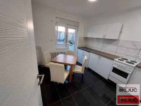 Prodaja, dvosoban stan, 47m², Železnička Stanica, Novi Sad Sve Podlokacije - image 2