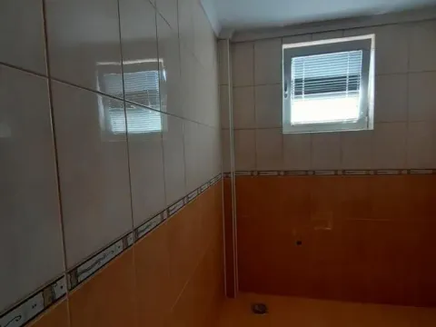 Prodaja, kuća, 180m², Centar, Ćuprija - image 52