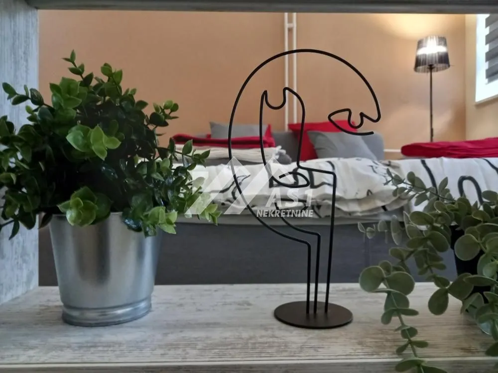 Izdavanje, jednosoban stan, 33m², Podbara, Novi Sad Sve Podlokacije