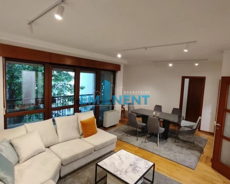 Rent, four bedroom apartment, 115m², Kalenić Pijaca, Vračar Sve Podlokacije