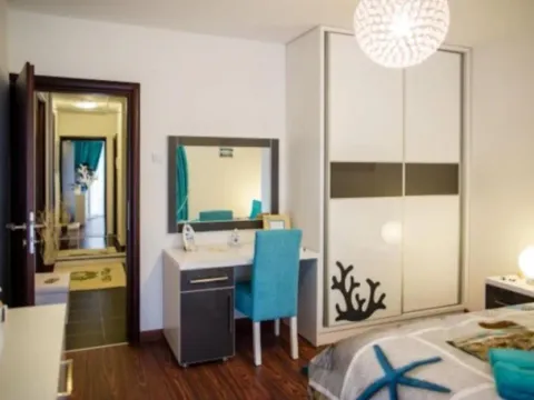 Rent, one bedroom apartment, 64m², Petrovac, Budva - image 9