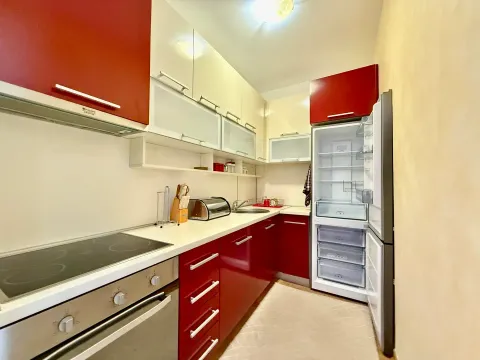 Rent, one bedroom apartment, 54m², Centar, Budva - image 3