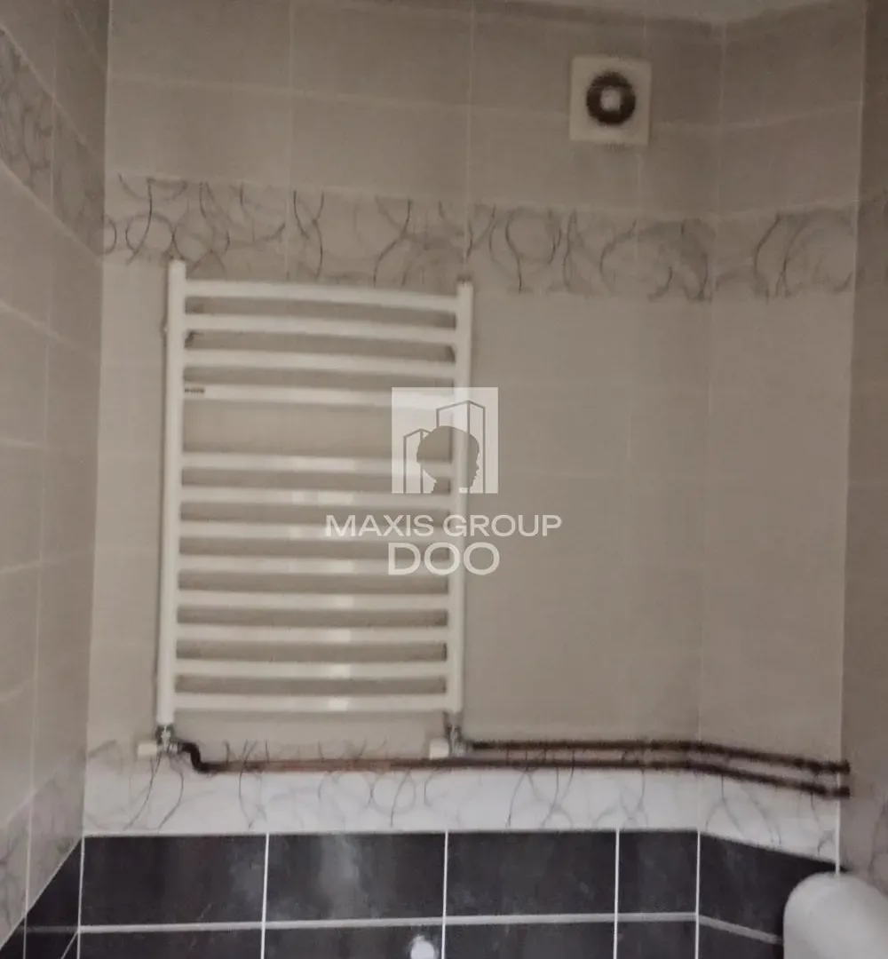 Prodaja, poslovni prostor, 26m², Centar, Kragujevac