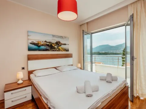 Sale, two bedroom apartment, 62m², Krašići, Tivat - image 10