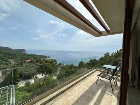 Rent, two bedroom apartment, 110m², Sveti Stefan, Budva - image 3