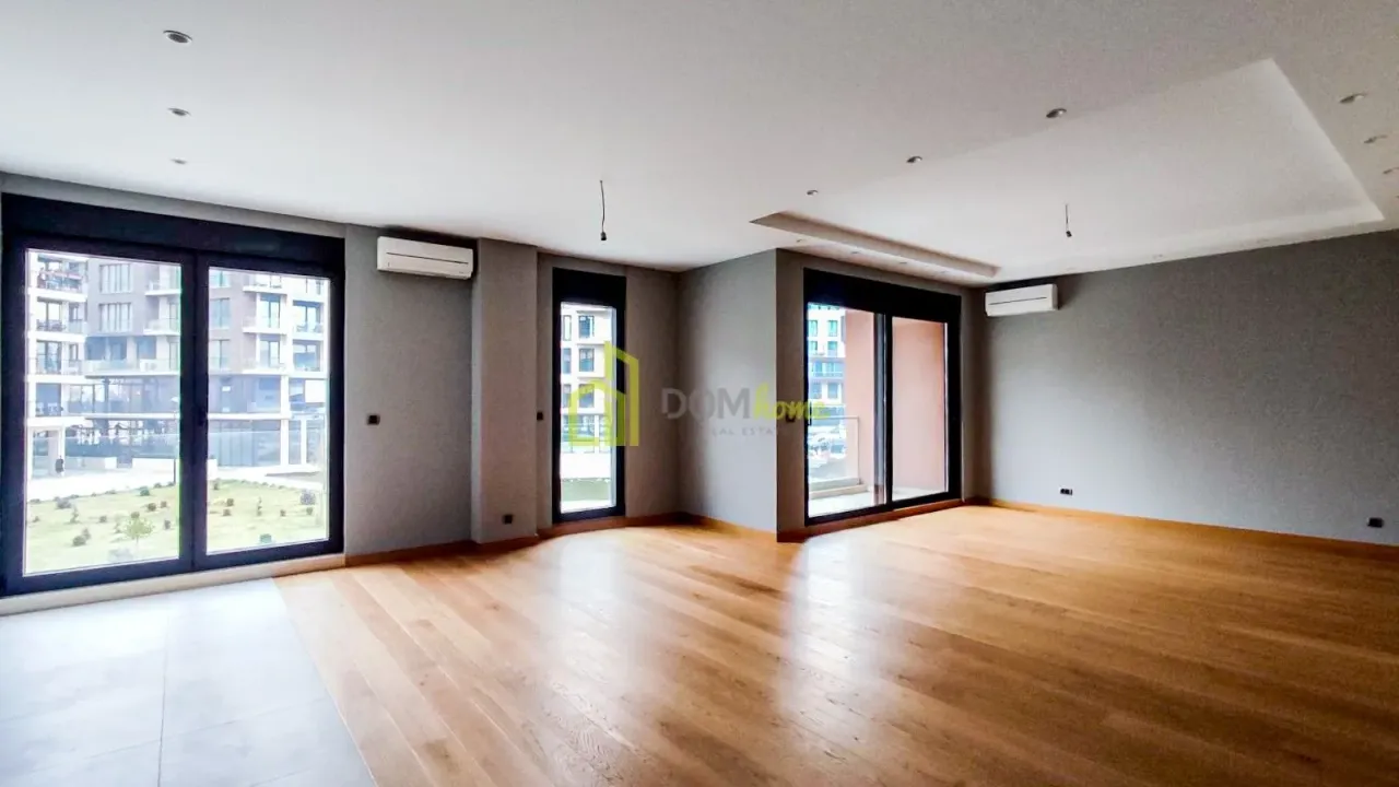 Prodaja, trosoban stan, 148m², Kruševac, Podgorica