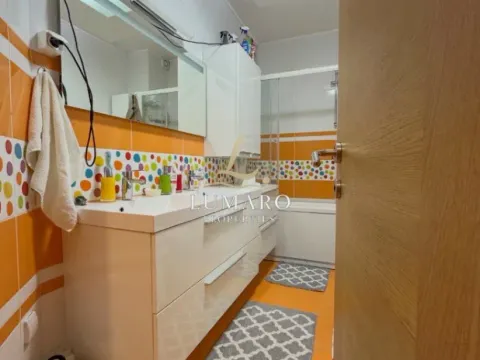 Sale, four bedroom apartment, 196m², Centar, Podgorica - image 7