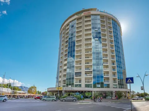 Sale, three bedroom apartment, 181m², Budva, Crna Gora - image 8