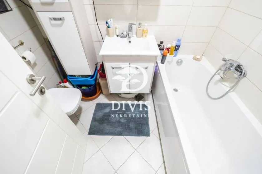 Sale, three bedroom apartment, 75m², Banovo Brdo, Beograd