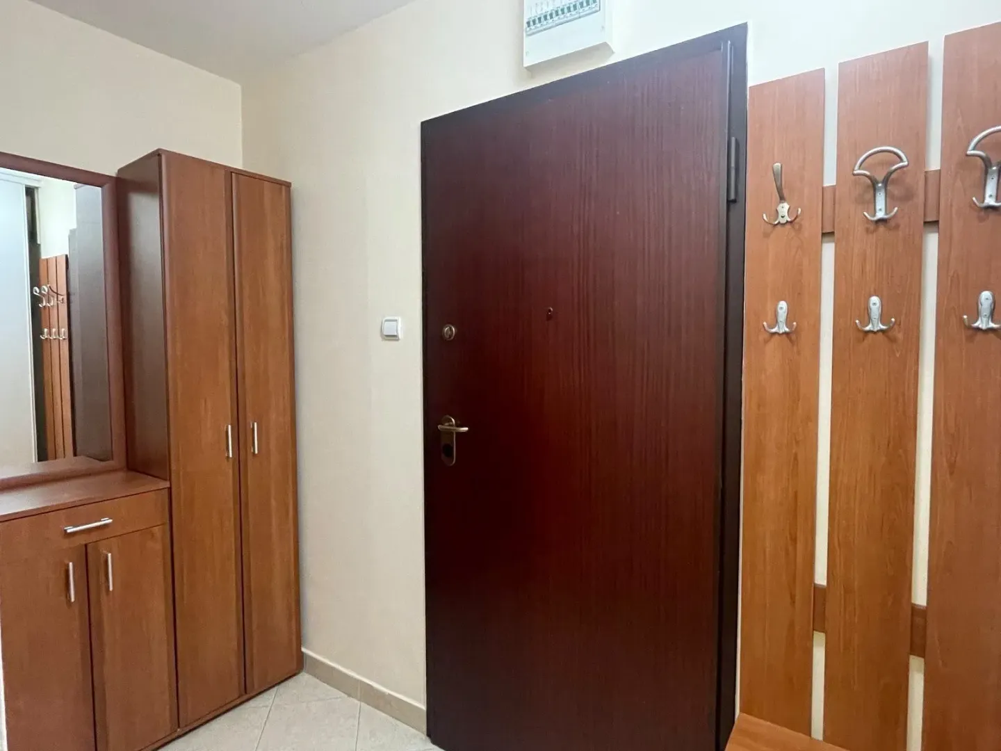 Izdavanje, jednosoban stan, 43m², Preko Morače, Podgorica