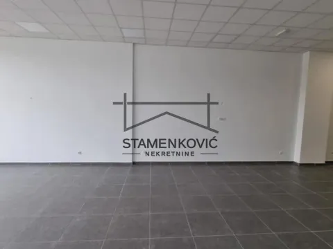 Izdavanje, poslovni prostor, 83m², Bulevar Evrope, Novi Sad Sve Podlokacije - image 8
