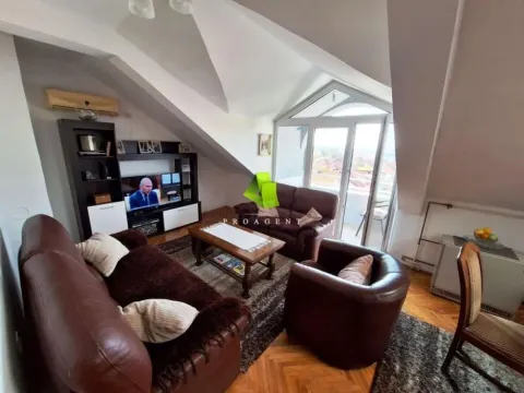 Sale, two bedroom apartment, 71m², Pantelej, Niš