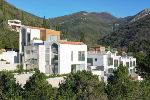 Prodaja, kuća, 104m², Donja Lastva, Tivat - image 4