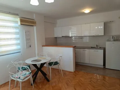 Rent, one bedroom apartment, 59m², Bar, Crna Gora - image 3