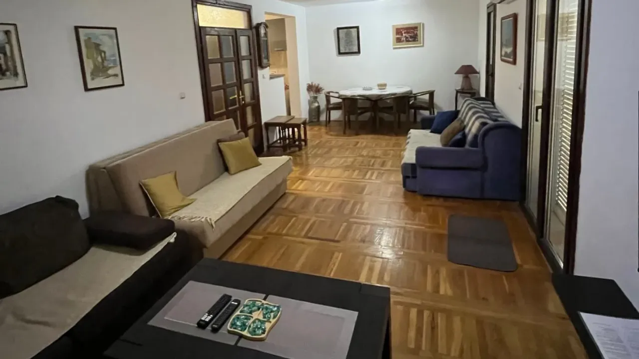 Izdavanje, stan, 80m², Budva, Crna Gora