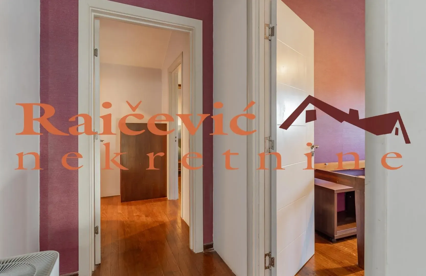 Sale, four bedroom apartment, 136m², Autokomanda, Voždovac Sve Podlokacije