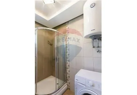 Izdavanje, dvosoban stan, 69m², Bečići, Budva - image 8