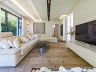 Sale, four bedroom apartment, 355m², Bečići, Budva - image 5