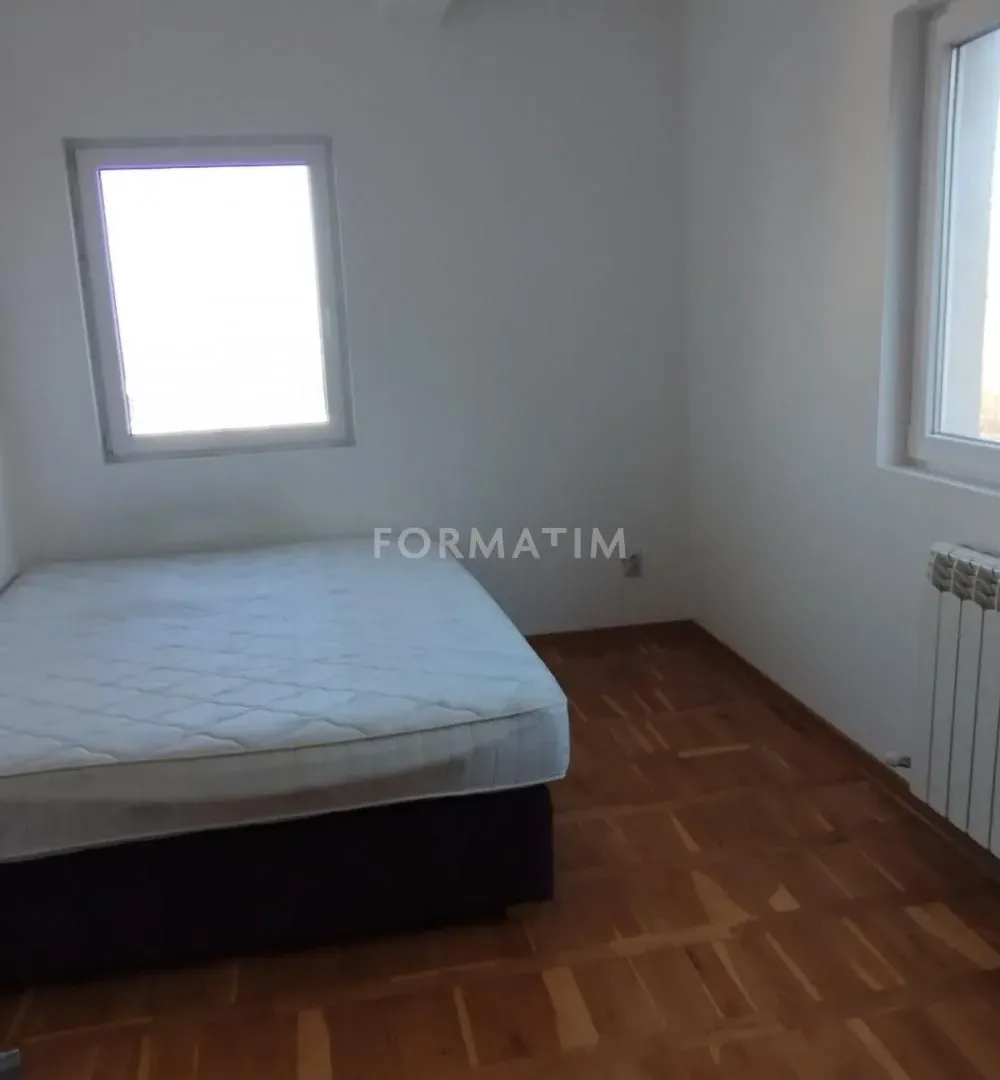 Rent, three bedroom apartment, 63m², Krnjaca, Palilula Sve Podlokacije