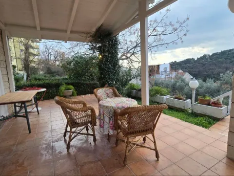 Prodaja, dvosoban stan, 56m², Petrovac, Budva - image 5