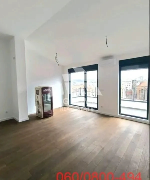 Sale, three bedroom apartment, 92m², Vukov Spomenik, Zvezdara Sve Podlokacije