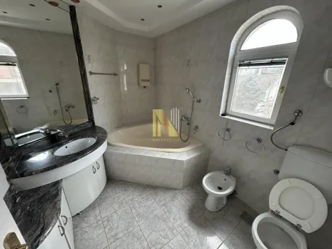 Izdavanje, poslovni prostor, 123m², Jodna Banja, Novi Sad Sve Podlokacije - image 13