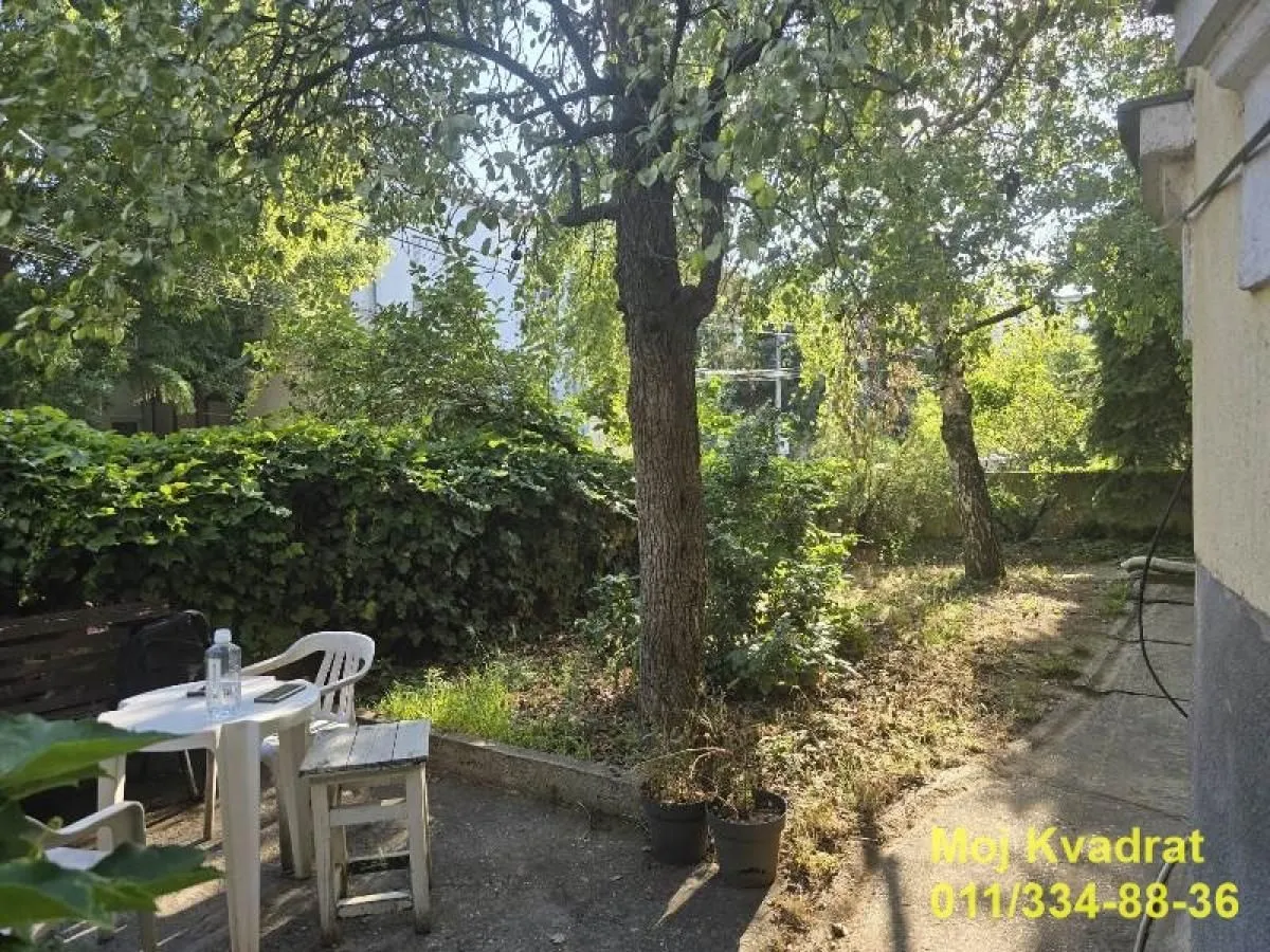 Rent, two bedroom apartment, 61m², Neimar, Vračar Sve Podlokacije