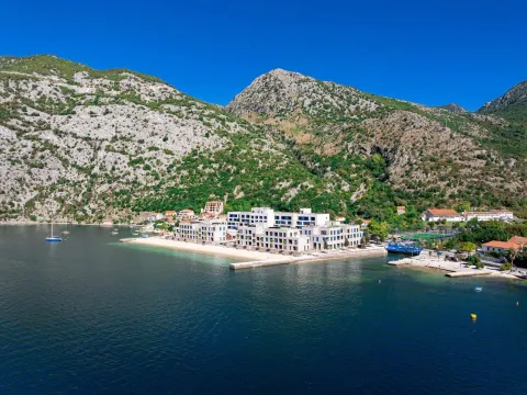 Sale, one bedroom apartment, 53m², Risan, Kotor - image 12