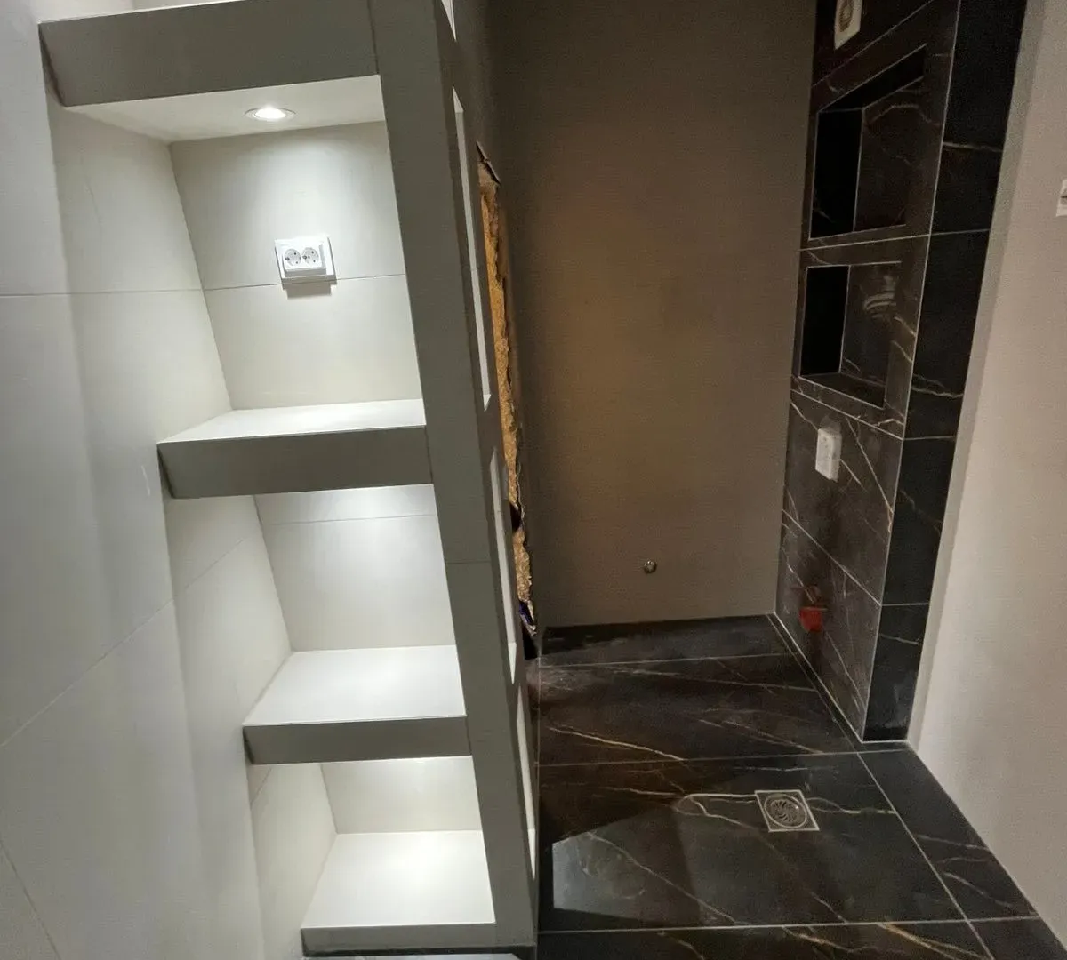 Prodaja, dvosoban stan, 72m², Stari Aerodrom, Podgorica