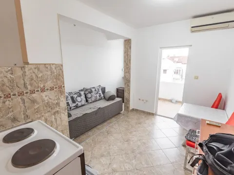 Rent, apartment, 23m², Budva, Crna Gora - image 9