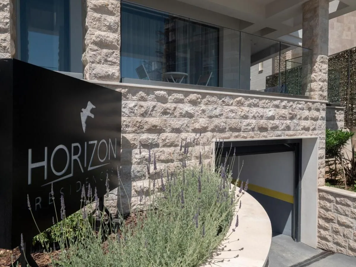Prodaja, garsonjera, 44m², Bečići, Budva
