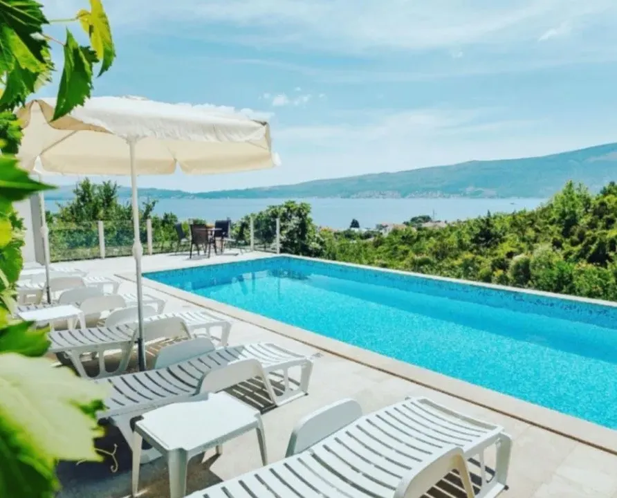 Prodaja, kuća, 380m², Bijela, Herceg Novi