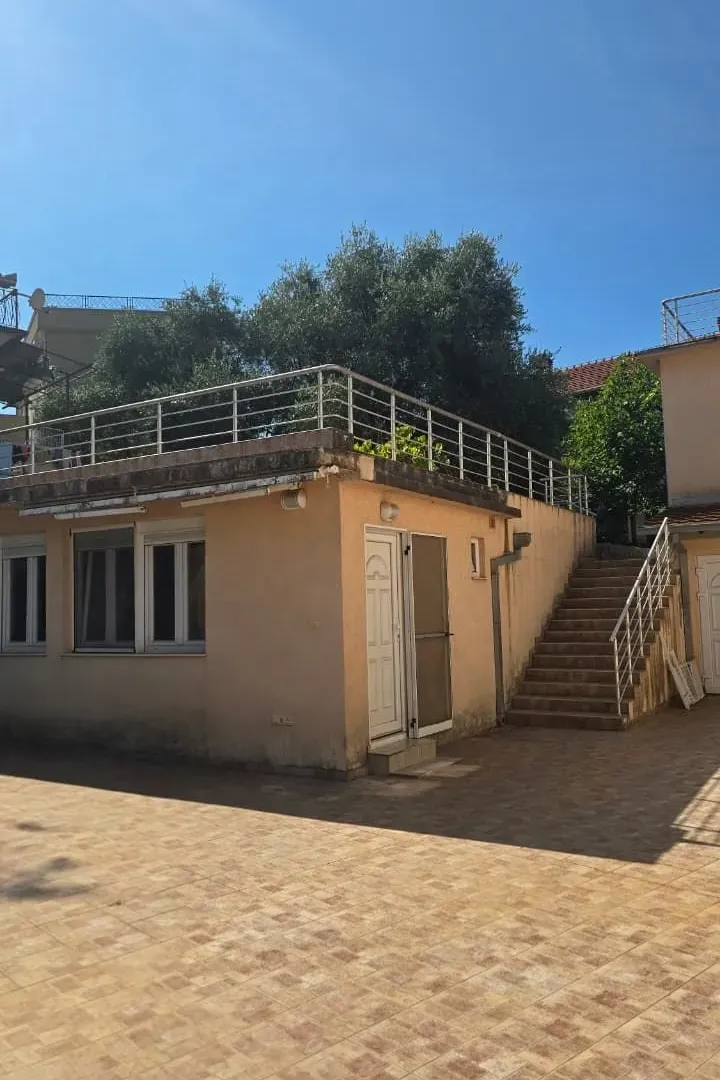 Prodaja, plac, 1893m², Kalimanj, Tivat