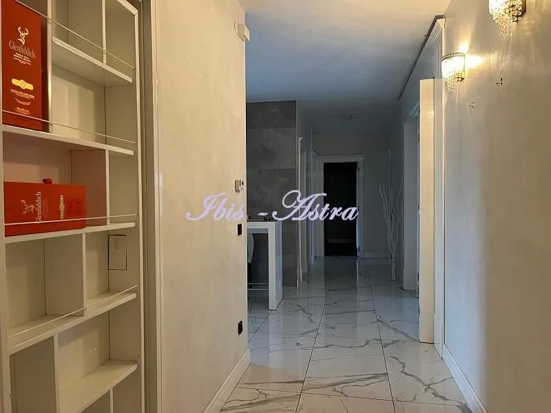 Rent, apartment, 120m², Kalenić Pijaca, Vračar Sve Podlokacije