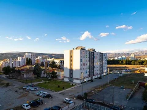 Izdavanje, dvosoban stan, 70m², Master Kvart, Podgorica - image 28