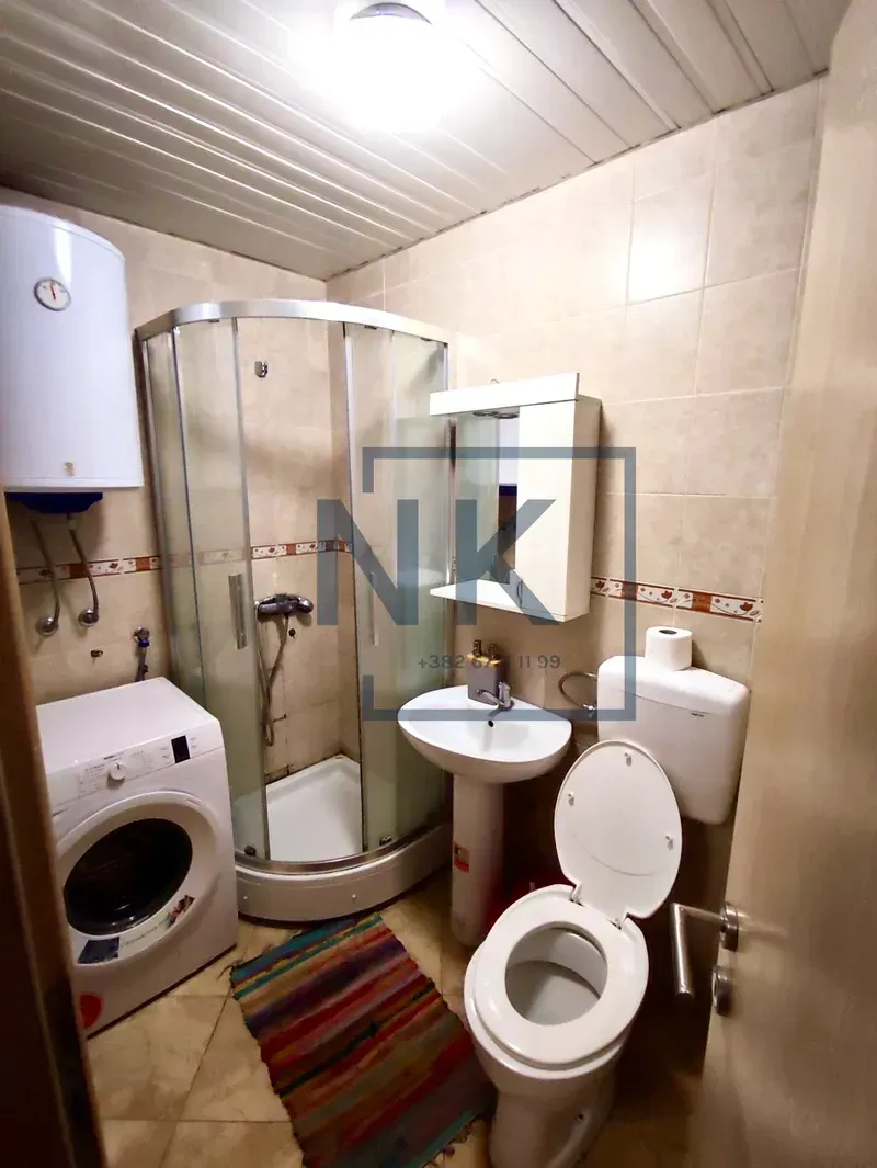 Izdavanje, jednosoban stan, 40m², Stari Aerodrom, Podgorica